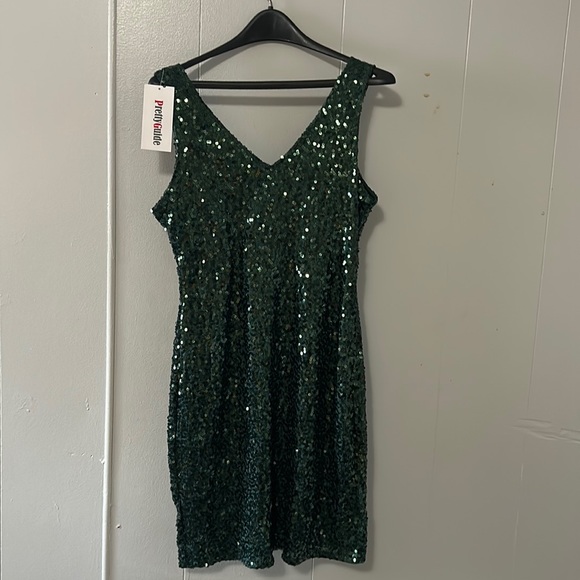 Pretty Guide Other - Green sparkling dress